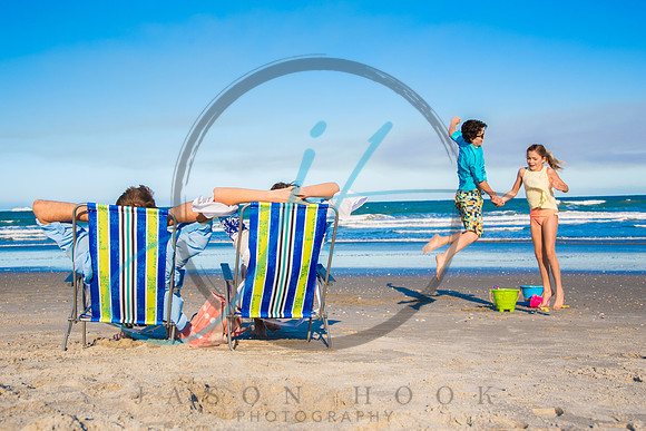 1703.Beach Family-9605