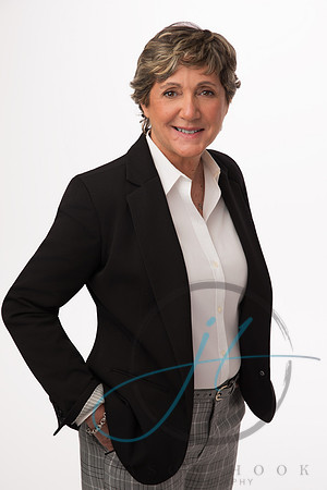 Annette Crisafulli-8821-Edit