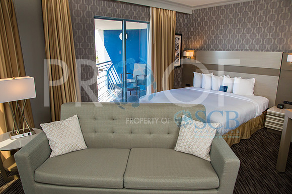 1701. Hilton Rialto-1804