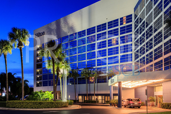 1609.Hilton Rialto-4015