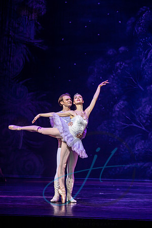 2022 Dress NutCracker-8939