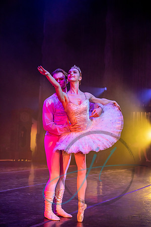 2022 Dress NutCracker-8870