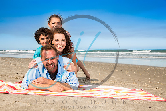 1703.Beach Family-9431